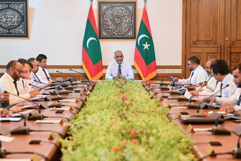 ސަރުކާރަށް ލަފާދޭން އެކުލަވާލާ 3 ކޮމެޓީއަކަށް މެންބަރުން ހޯދަނީ