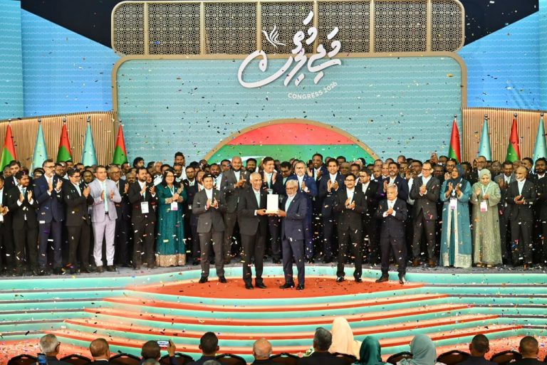 2028 ގެ ރިޔާސީ ޓިކެޓް ޕީއެންސީގެ ރައީސް، ރައީސުލްޖުމްހޫރިއްޔާ ޑރ. މުޢިއްޒަށް އަރުވައިފި