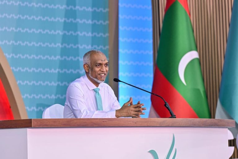 2028 ވަނަ އަހަރުގެ ރިޔާސީ ޓިކެޓް، ޕްރައިމަރީއަކާ ނުލައި ރައީސް ޑރ. މުޢިއްޒަށް ދިނުމަށް ޕީއެންސީ ކޮންގްރެސްއިން ފާސްކޮށްފި