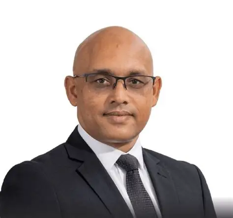 އިޤްތިޞާދަށް ކުރިމަތިވެފައިވާ ގޮންޖެހުންތަކުން އަރައިގަނެ، ރިޒާވް ވަރުގަދަކުރުމަށް ބައިނަލްއަޤުވާމީ އިދާރާތަކުގެ އެހީތެރިކަން ހޯދުމަށް ދިވެހި ސަރުކާރުން ގިނަ މަސައްކަތްތަކެއް ފަށައިފި