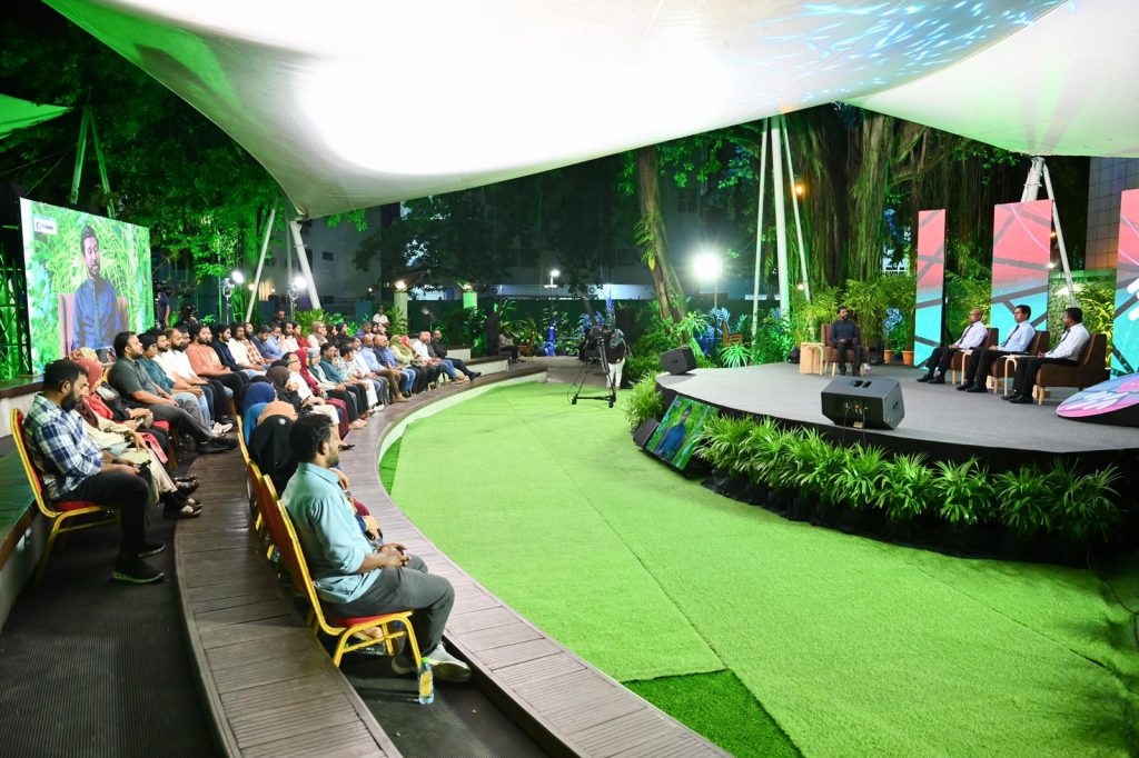 ހުޅުމާލެއިން މާލެއަށް ދަތުރުކުރާ އޮފީސް މުވައްޒަފުންނާއި ދަރިވަރުންނަށް ޚާއްޞަ ބަހުގެ ޚިދުމަތެއް ފަށަނީ